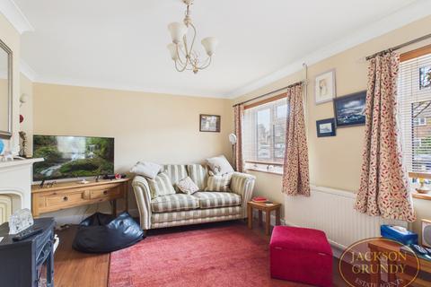 3 bedroom terraced house for sale, Hoe Way, Roade, NN7 2NG