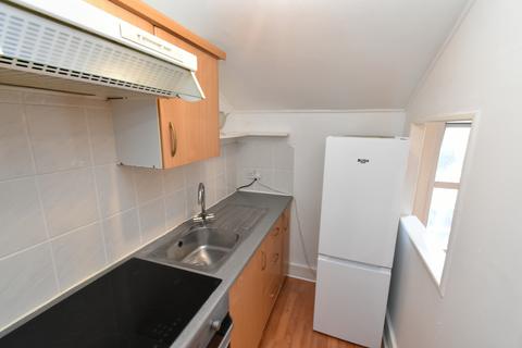 2 bedroom flat to rent, London, NW6