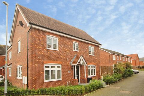3 bedroom semi-detached house for sale, Warren Place, Kidderminster DY11