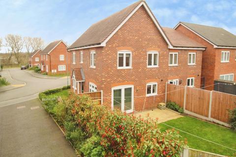 3 bedroom semi-detached house for sale, Warren Place, Kidderminster DY11