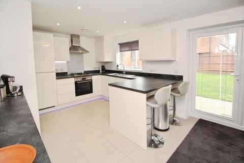 3 bedroom semi-detached house for sale, Warren Place, Kidderminster DY11