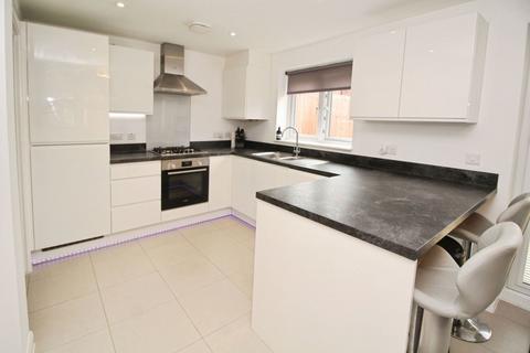 3 bedroom semi-detached house for sale, Warren Place, Kidderminster DY11