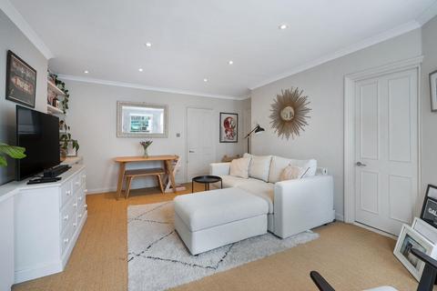 2 bedroom flat for sale, Tufnell Park Road, Tufnell Park,N7