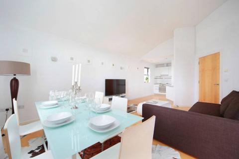1 bedroom flat for sale, Harberson Road, Balham, London, SW12
