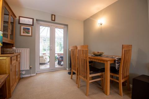 3 bedroom semi-detached house for sale, Ridgeway, Wellingborough