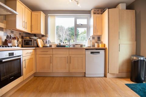 3 bedroom semi-detached house for sale, Ridgeway, Wellingborough