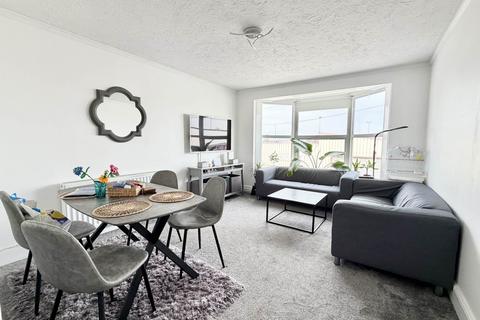 3 bedroom flat for sale, Victoria Road, Exmouth