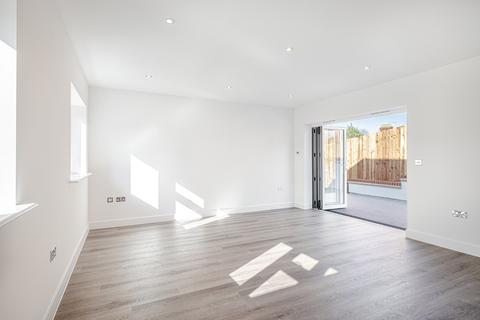 undefined, Sanders Close, Stansted, CM24