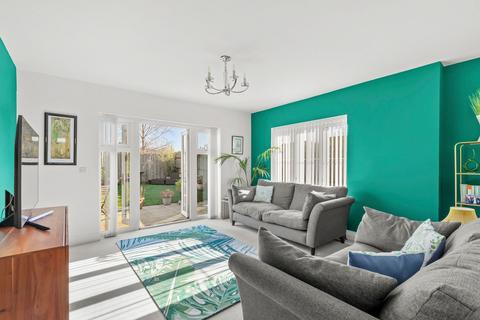 5 bedroom detached house for sale, Hammond Street, Aylesbury HP22