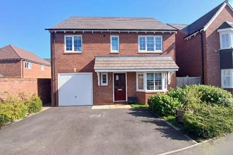 4 bedroom detached house for sale, Ombersley Drive, Royal Park, Nuneaton