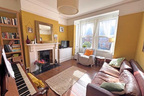 3 bedroom terraced house for sale, Hythe Road, Brighton BN1
