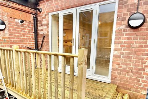 1 bedroom apartment for sale, Vicar Street, Dudley DY3