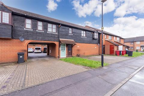 1 bedroom maisonette for sale, Flamborough Spur, Cippenham