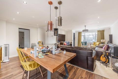 undefined, Ladygate Lane, Ruislip, HA4