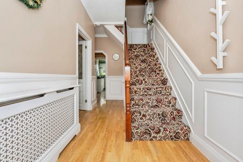 4 bedroom semi-detached house for sale, Westmount Road, London SE9