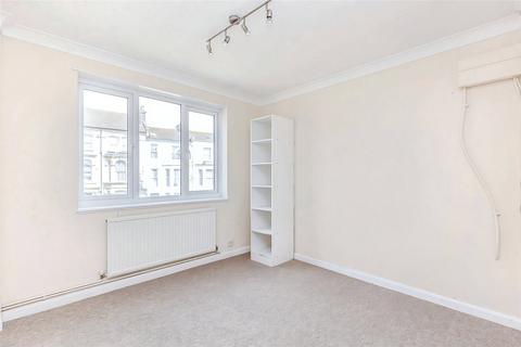 2 bedroom flat for sale, Mount Pleasant Road, East Sussex TN34