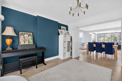 undefined, Roding Avenue, Woodford Green, IG8