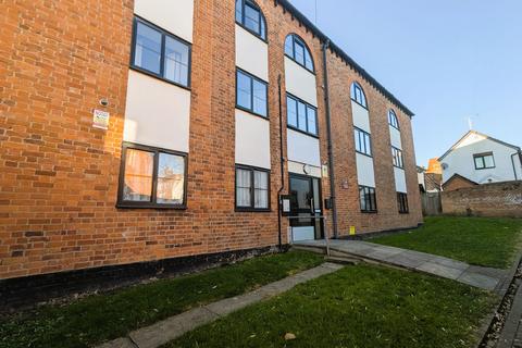 1 bedroom flat to rent, Chapel House, Swilgate Road, Tewkesbury