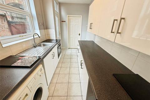 2 bedroom terraced house to rent, Pool Road, Leicester LE3