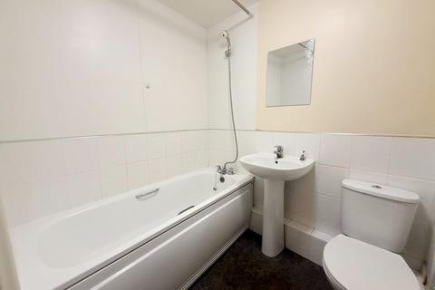 1 bedroom flat to rent, Elm Street, Suffolk IP1