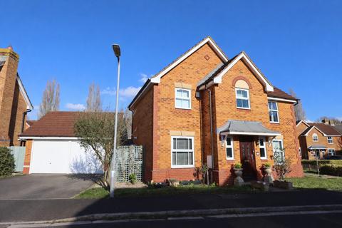 4 bedroom detached house for sale, Boundary Way, Glastonbury
