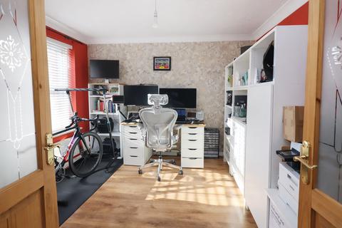 4 bedroom detached house for sale, Boundary Way, Glastonbury