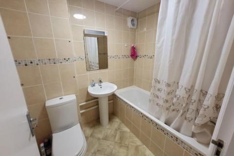 1 bedroom maisonette to rent, Acacia Road, Mitcham, CR4