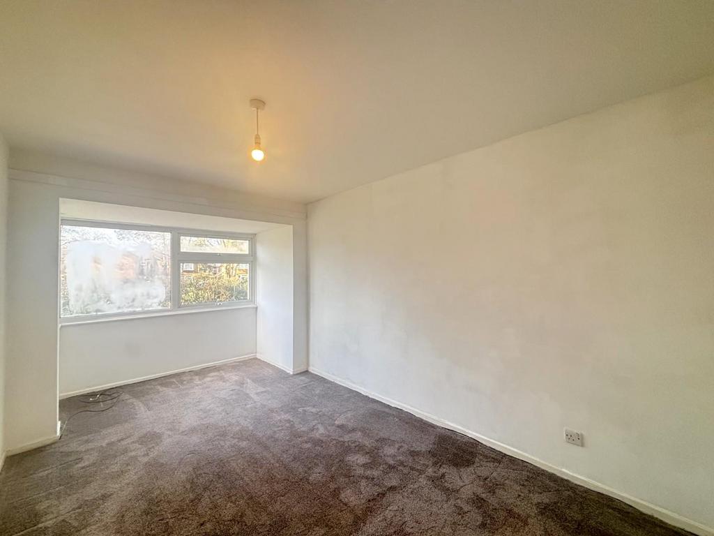 Bedroom 1.jpeg