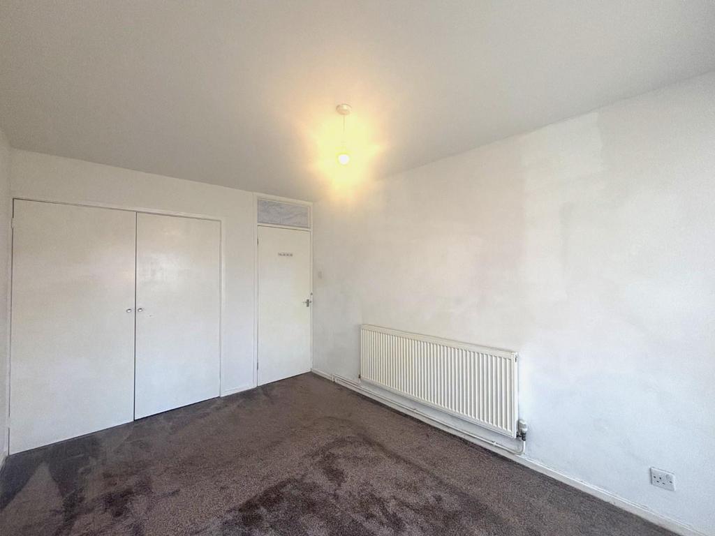 Bedroom 1 1.jpeg