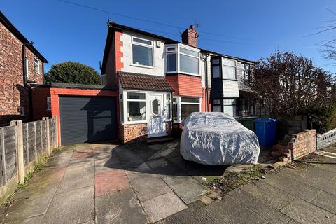 3 bedroom semi-detached house for sale, Ponsonby Road, Stretford, M32
