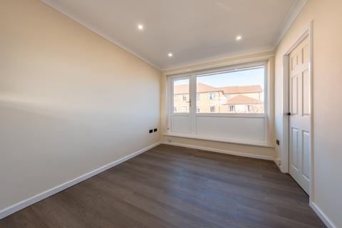 1 bedroom flat to rent, Boston Court, Palversville,