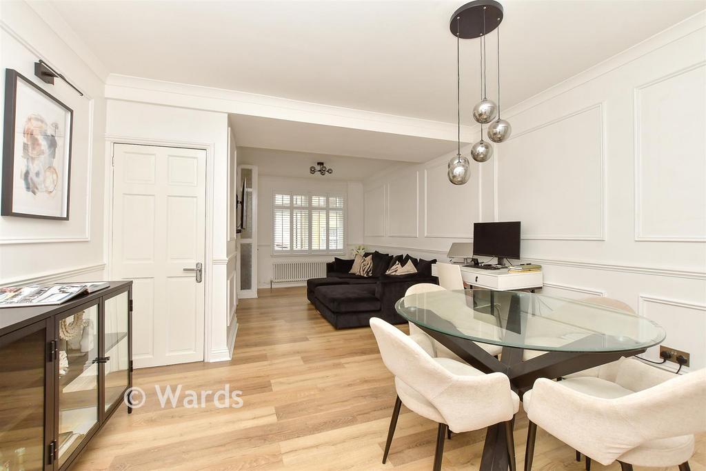 Lounge/Diner