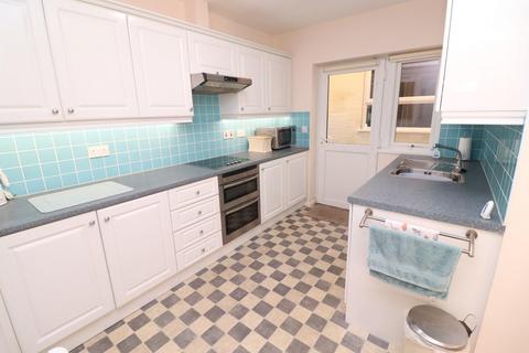 2 bedroom semi-detached bungalow for sale, Drayton Close, Rushden NN10