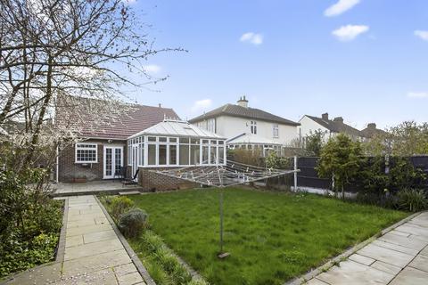 3 bedroom detached house for sale, Old Farm Avenue, Sidcup, DA15