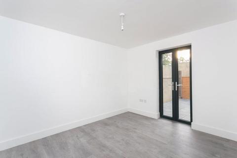 undefined, Tennyson Road, Leyton E10