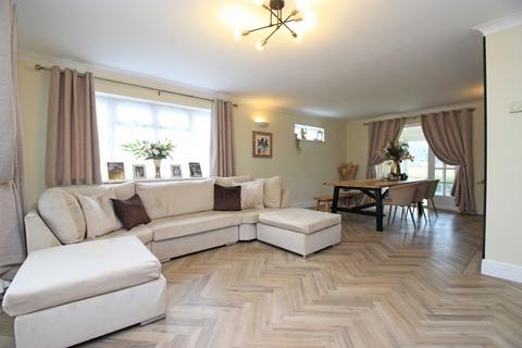 undefined, Delacourt Close, Cliffsend, Ramsgate, Kent, CT12