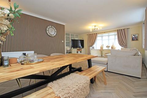 undefined, Delacourt Close, Cliffsend, Ramsgate, Kent, CT12