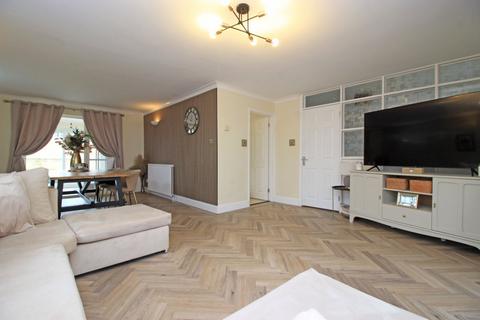 undefined, Delacourt Close, Cliffsend, Ramsgate, Kent, CT12