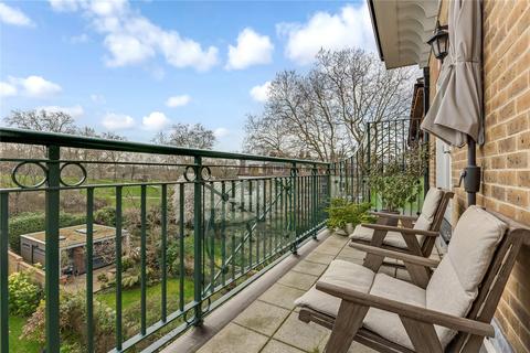 3 bedroom apartment to rent, Elsworthy Road, London NW3