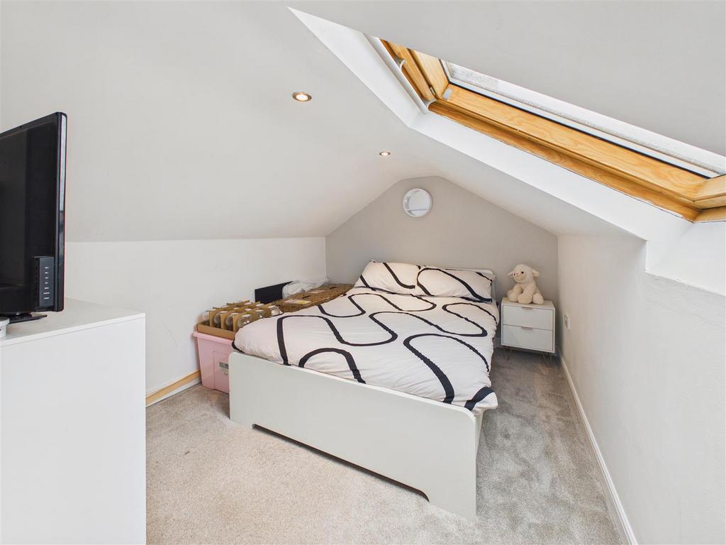 Bedroom 4/Loft Room