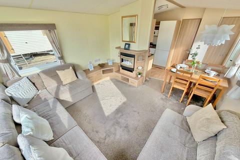 undefined, Beach Road, St. Osyth CO16