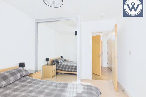1 bedroom apartment for sale, Agnes George Walk, London, E16 2FS