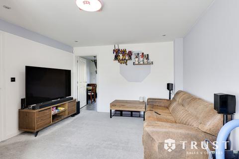 3 bedroom semi-detached house for sale, Bradfield Avenue, Morley, LS27