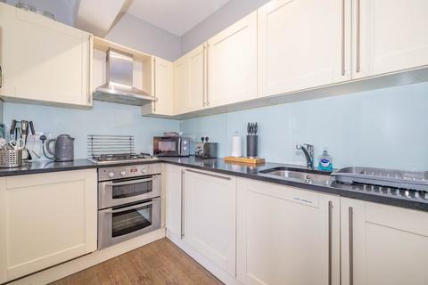 2 bedroom flat for sale, Old Dover Road, Canterbury, Kent, CT1
