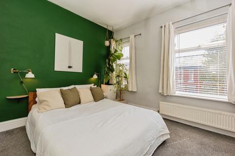 undefined, Thornton Road, Manchester, M14
