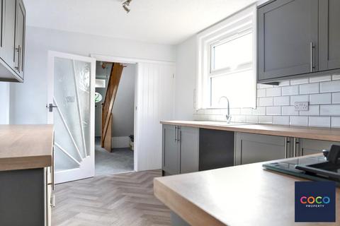 3 bedroom end of terrace house for sale, Clarence Road, Portland DT5