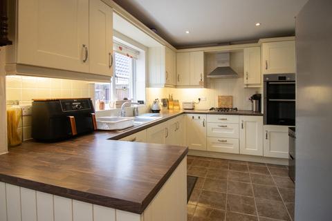 4 bedroom detached house for sale, The Old Coal Yard, Kings Lynn, PE31