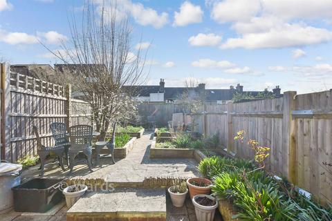 3 bedroom terraced house for sale, Foley Street, Maidstone, Kent