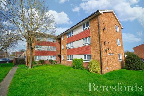 2 bedroom apartment for sale, Great Cullings, Rush Green, RM7