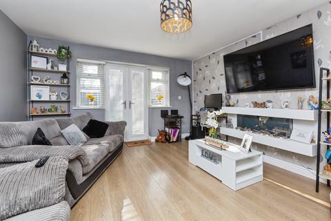 3 bedroom townhouse for sale, Blakelock Gardens, Hartlepool